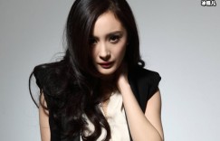 杨幂追动漫被剧透发微博吐槽，看不出来居然还是个“老二次元”