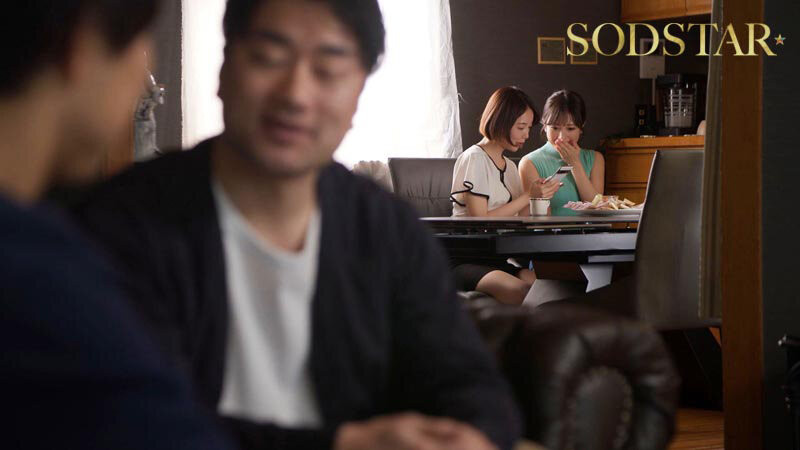 小湊よつ葉(小凑四叶)作品START-331发布！因为童帝不行了⋯所以她玩换妻游戏！