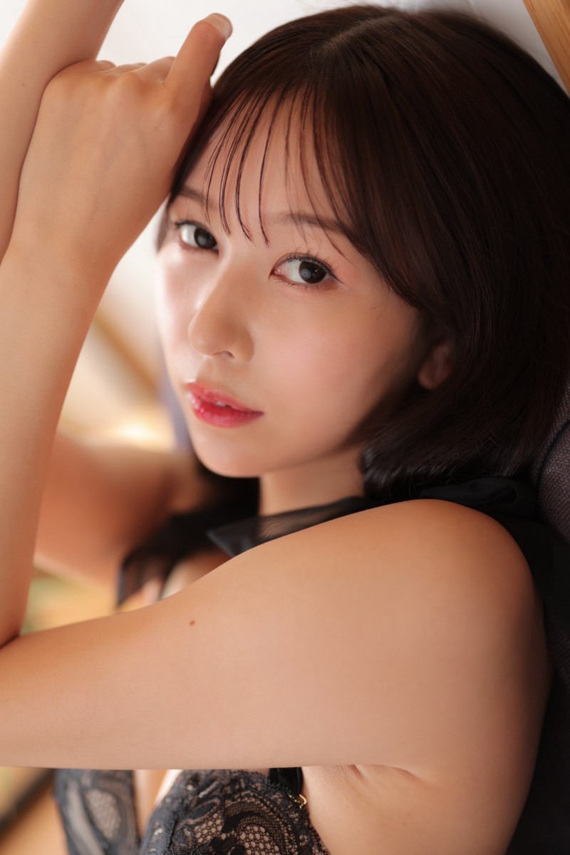 发片有变！ 172公分、超美腿的她重大发表！
