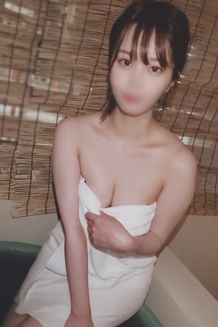 九野ひなの(九野雏乃)作品MIDV-225发布！边约会边干炮！超可爱的她该不会出事了吧？