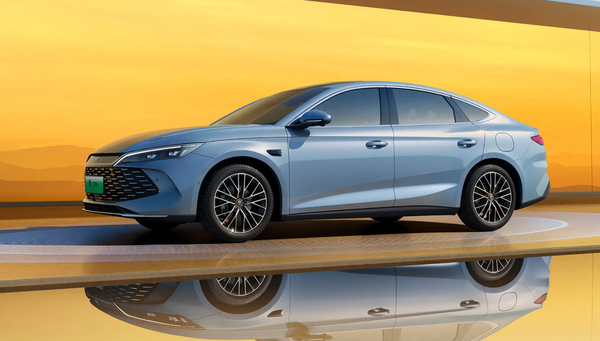 中型轿车市场仍被合资燃油车主导 帕萨特凯美瑞宝刀未老 中型轿车市场仍被合资燃油车主导 帕萨特凯美瑞宝刀未老