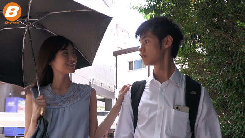 夏希まろん(夏希栗)作品BF-646发布！一年前的告白还有效！「巨乳黑丝老师」带学生回家破处