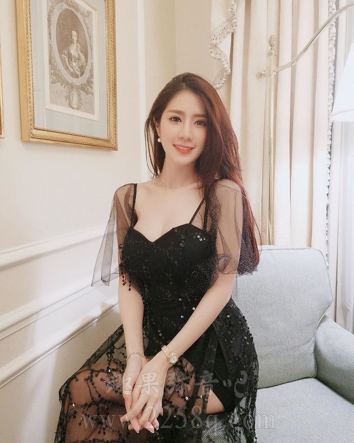 Cherry Quah:做过空姐的马来西亚网店老板娘