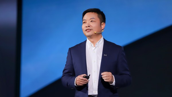 何小鹏 小鹏汽车发布第三季度财报:营收203.8亿元 增长101.8%