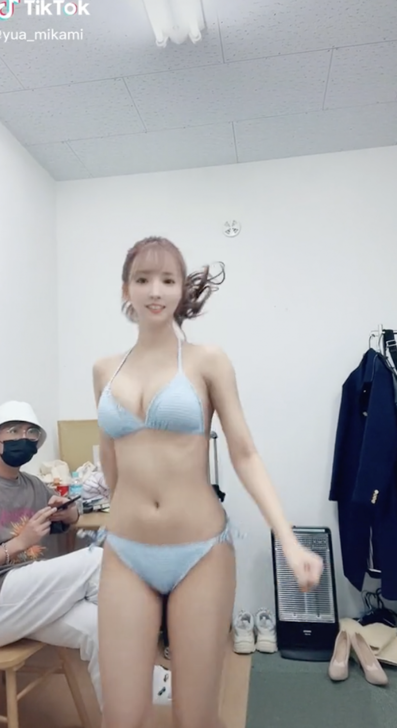 女神「三上悠亚」7秒激烈乳震画面,「火辣巨乳晃动」粉丝狂回放!