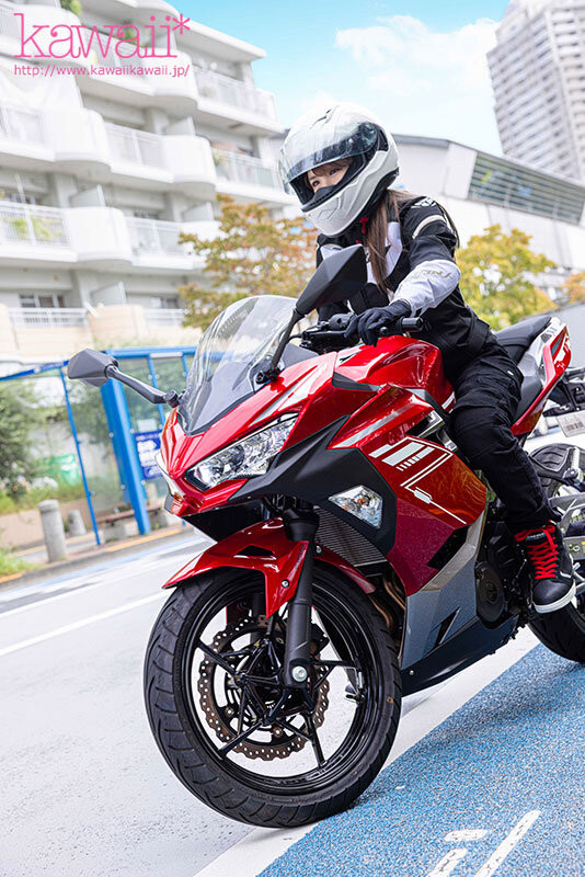 小仓和叶(小倉かずは)出道作品番号及封面，小仓和叶个人简介