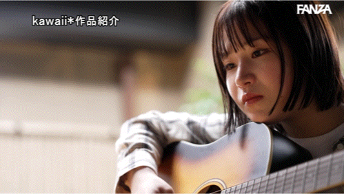 (CAWD-929)现场有100位粉丝支持的街头歌手! 「沟端恋」因为太爱看A片所以成了女优!