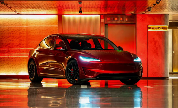 2025年20万以上轿车销量谁最强?奥迪A6L仅能排第三 2025年20万以上轿车销量谁最强?奥迪A6L仅能排第三