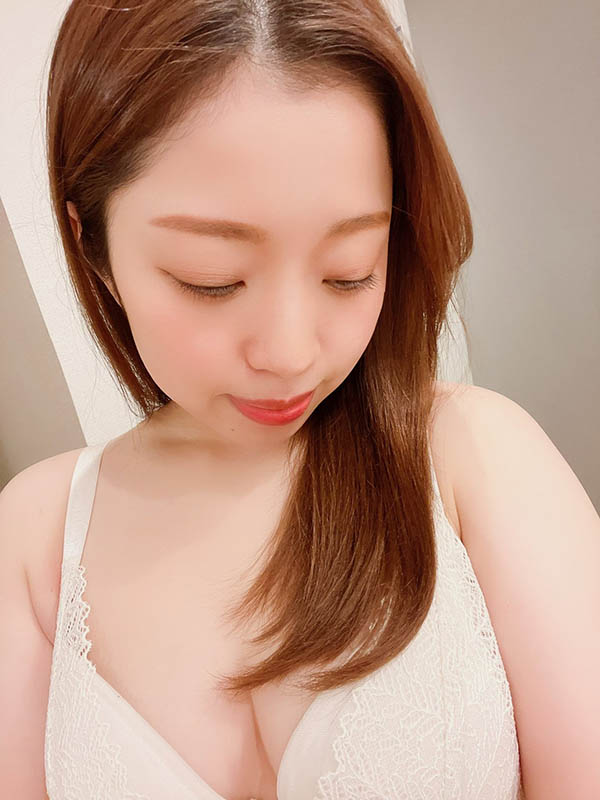 最新推荐!G乳肥美臀肉欲姐姐「长泽里实」精选作品介绍……