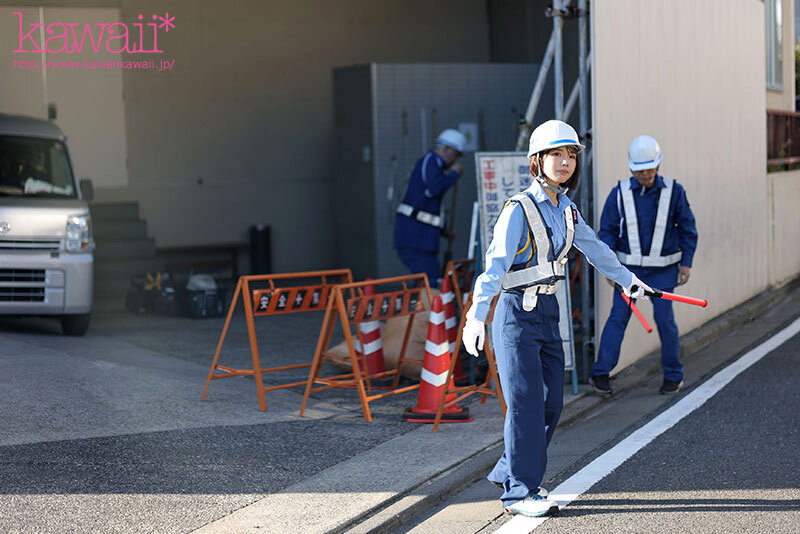 翔乃そら(翔乃空)出道作品CAWD-947发布!史上最幼A罩杯的交通警备员竟然是拍过无码肛交的高手!