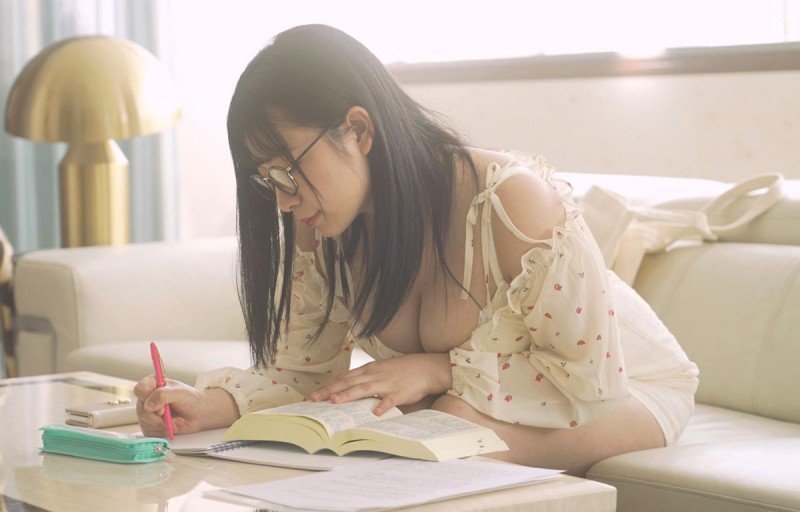 白花暖(白花のん)出道作品番号及封面，白花暖个人简介