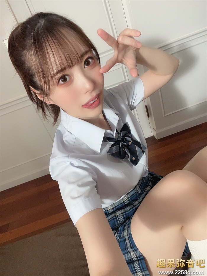 [SAVR-215]新感觉VR！你可以和艾薇女艺人告白！