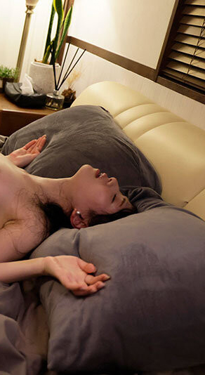 安西澪出道作品IPZZ-845发布！虽然是很能干的社长秘书⋯不过她碰到色色的事就害羞了！