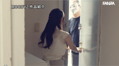 (MIDA-617）小野六花六周年！男优突袭逆6轮车大乱交！