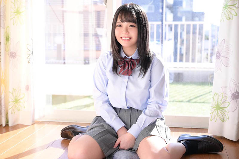 最新推荐！日本JK小只马「高桥里帆」精选作品介绍……