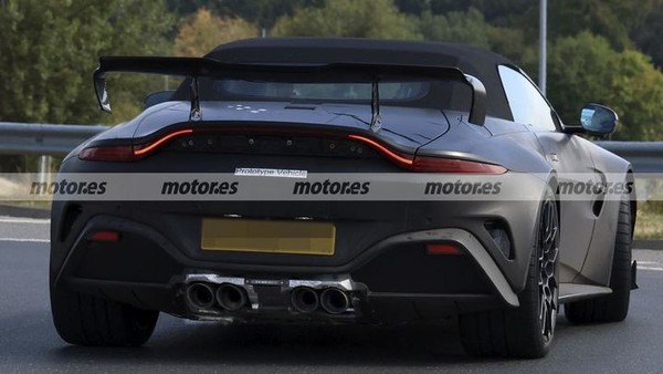 阿斯顿&middot;马丁将推敞篷版Vantage RS 硬刚保时捷911 GT3 RS
