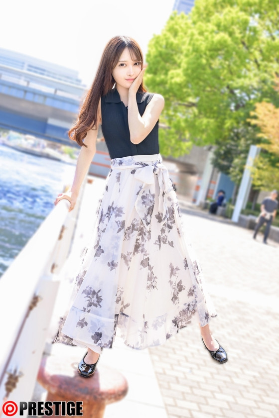 (FIT-008)经验不足求调教！ 20岁的医美小秘书「八神七々実」在蚊香社新鲜出道！