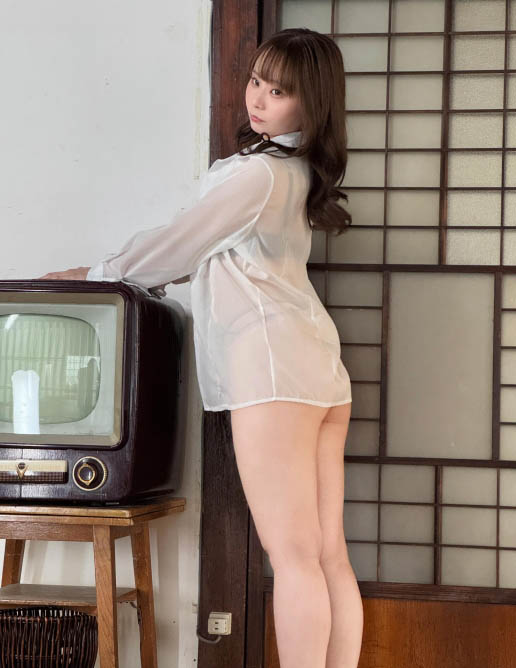 (PPPE-451) 看到心爱的「巨乳女友」被89们轮流中出到逆流,我居然勃起了!