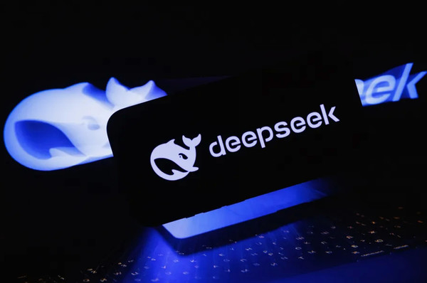 DeepSeek被曝加速扩充团队 新一轮融资规模约千亿元